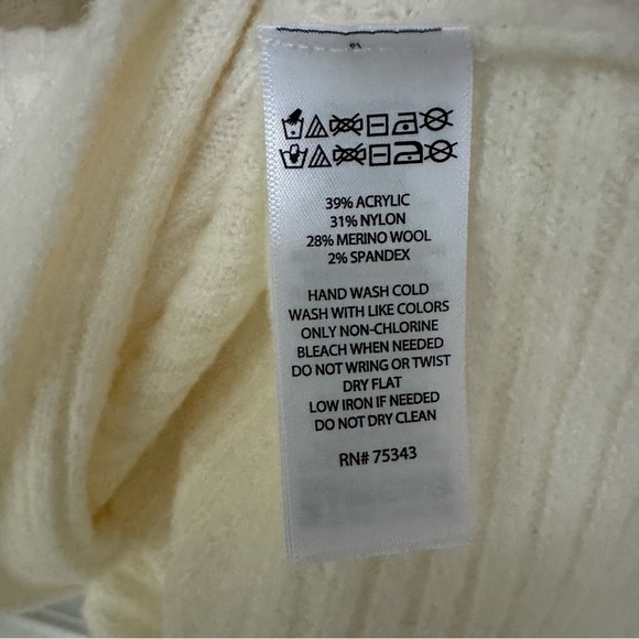 Rachel Roy Cream Ivory Sweater Wrap Poncho, OS - Picture 8 of 8